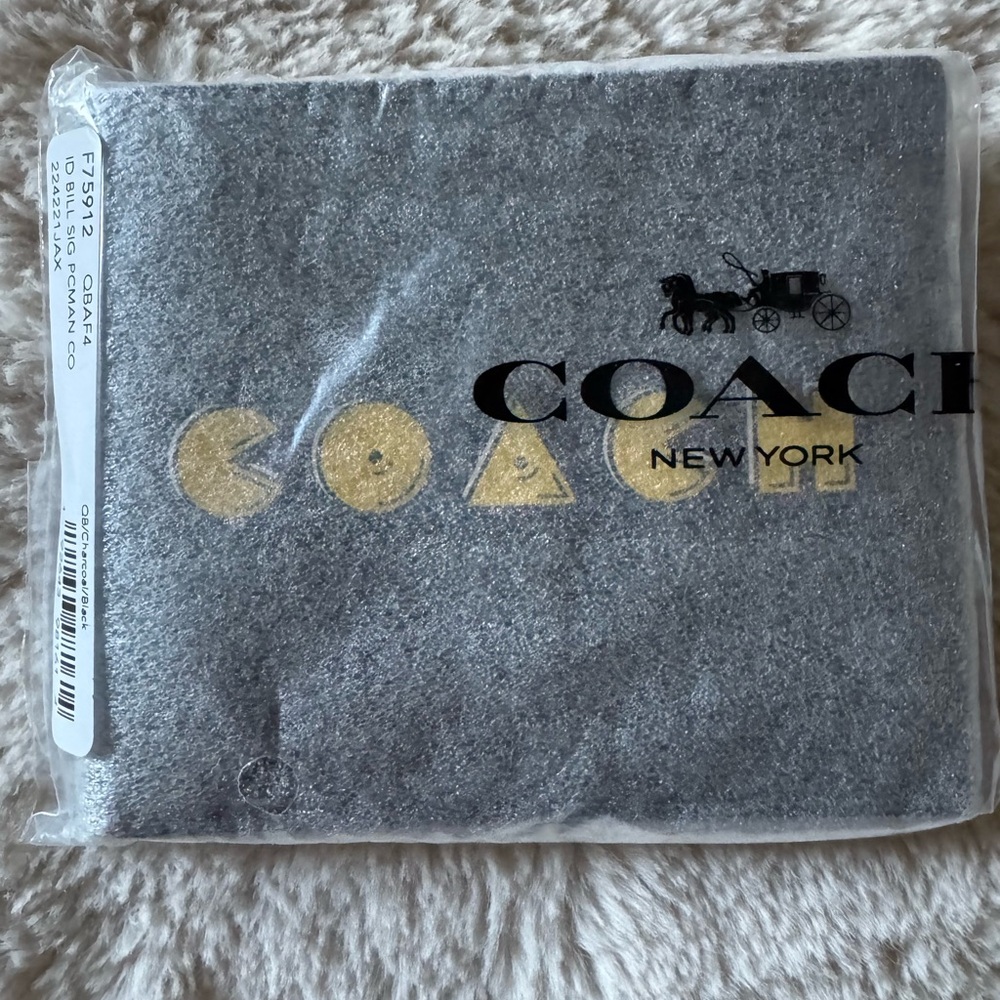 NEW Coach PAC man billfold wallet